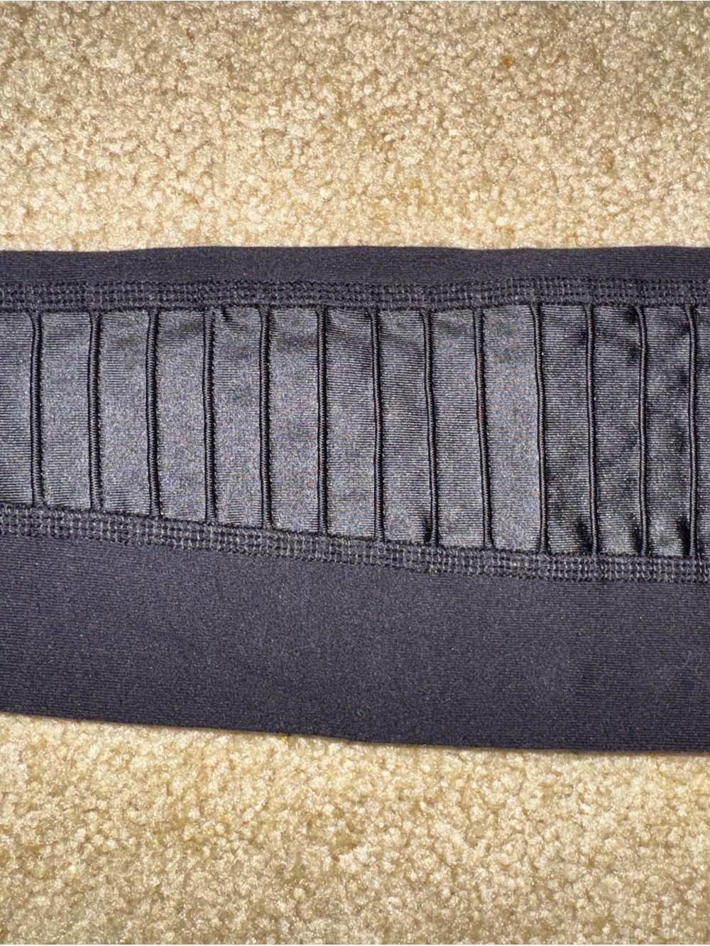 ALO Yoga Black High-Waist Leggings with Ribbed Paneled Detail - Picture 5 of 5